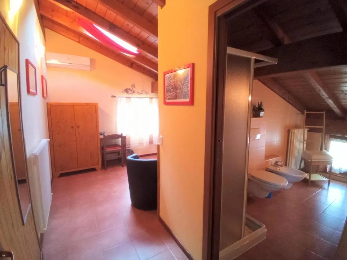 Guest House Il Nido Dello Svasso -Foresteria Lombarda- Sorico Italy